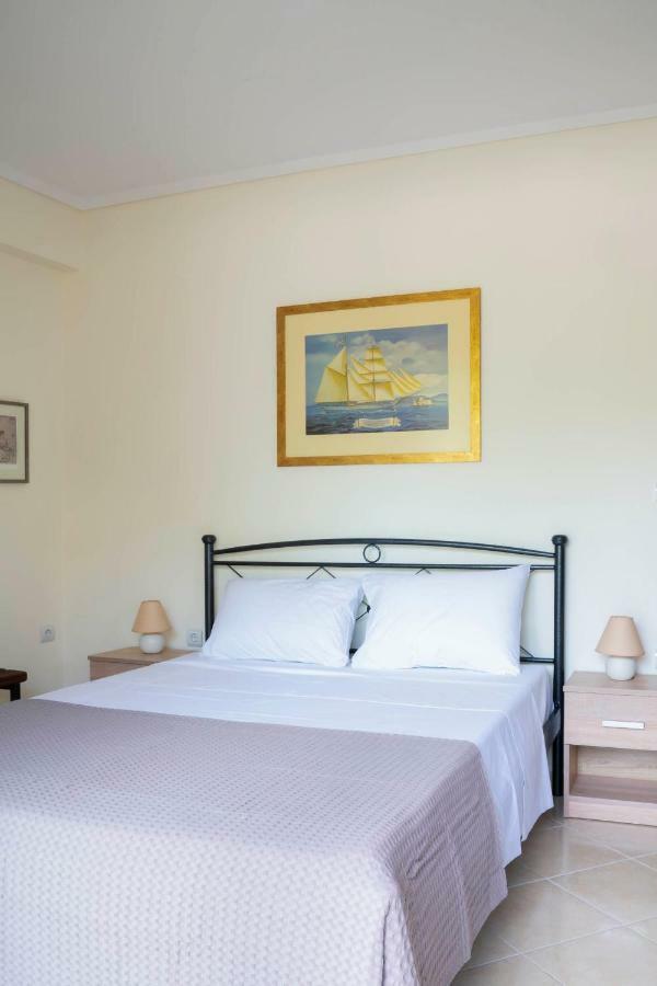 Alexandros Maisonettes เนอามูดาเนีย ภายนอก รูปภาพ