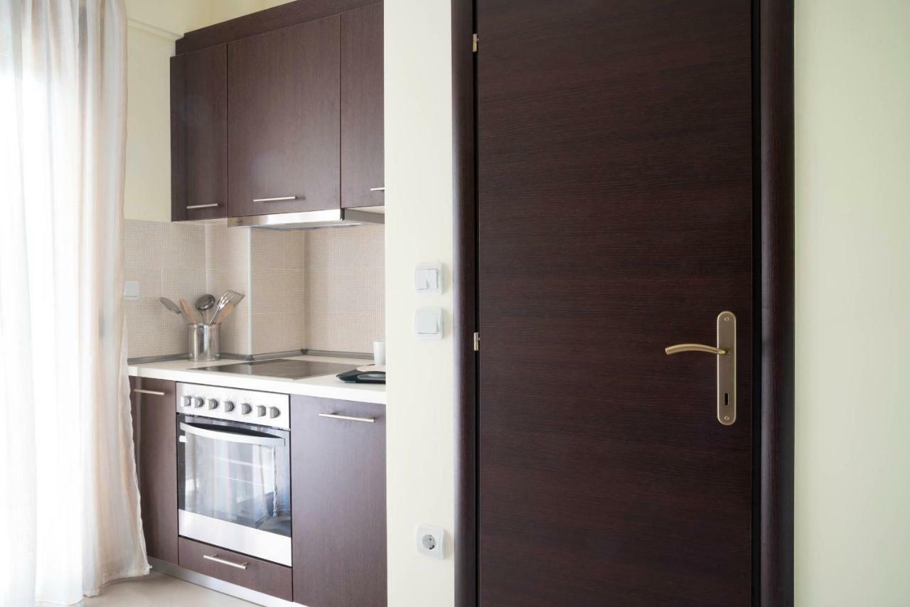 Alexandros Maisonettes เนอามูดาเนีย ภายนอก รูปภาพ