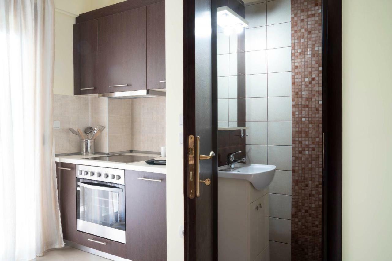 Alexandros Maisonettes เนอามูดาเนีย ภายนอก รูปภาพ