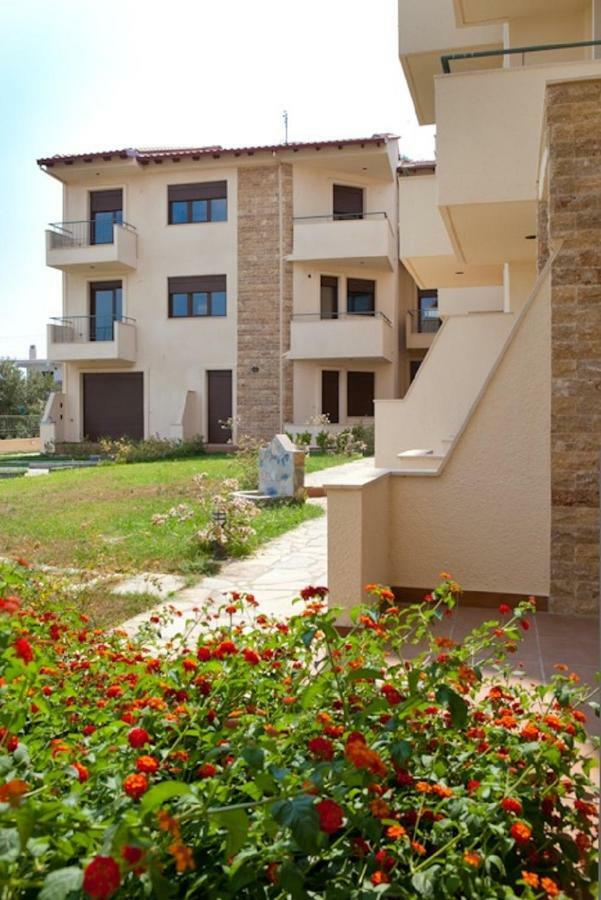 Alexandros Maisonettes เนอามูดาเนีย ภายนอก รูปภาพ